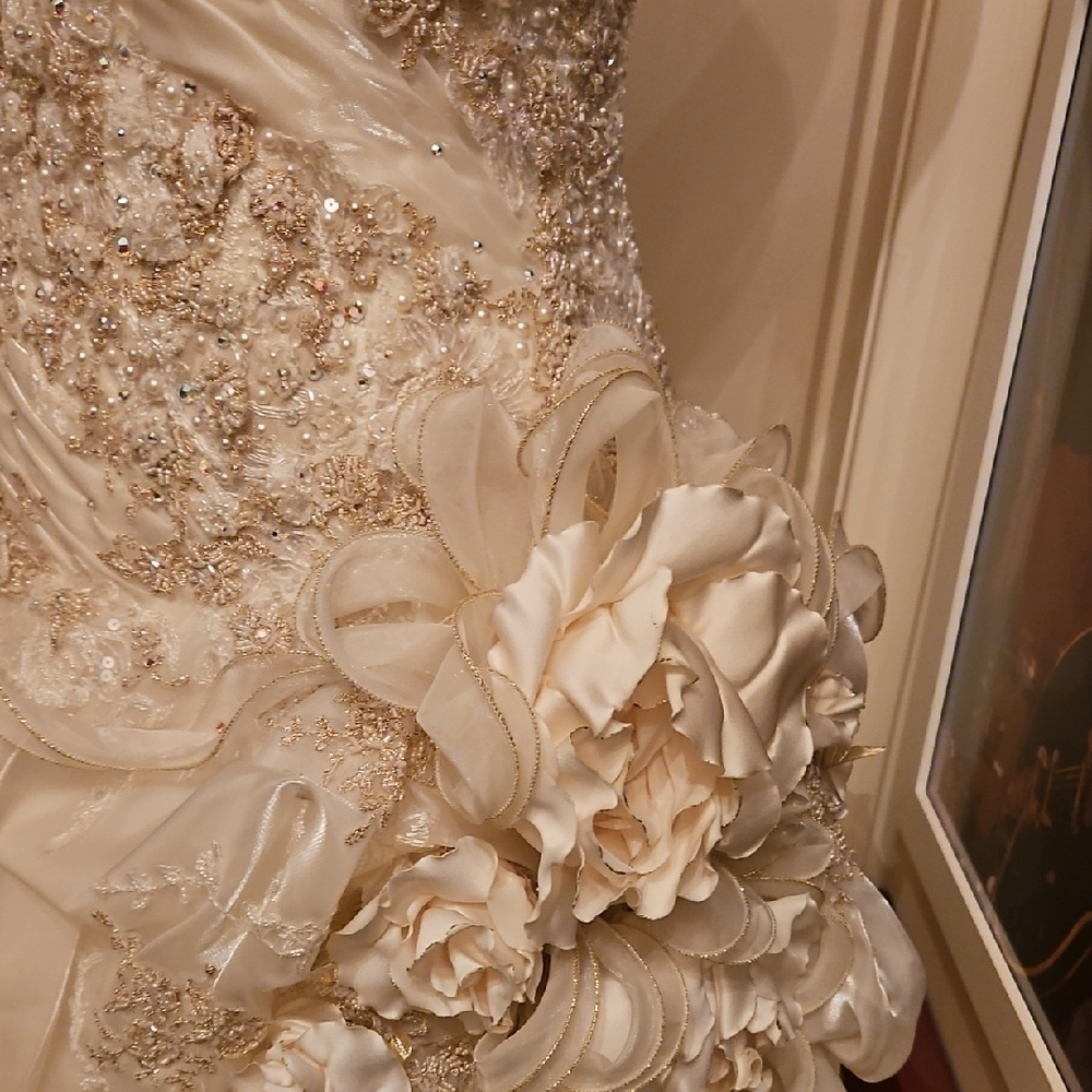Commissioned Gown Hand Crafted Strapless White Floral Dress - Picture 6 of 17